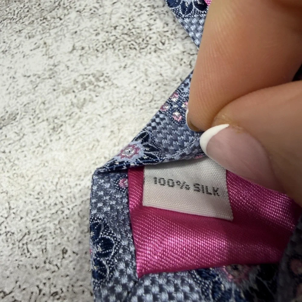 Isaac Mizrahi Silk‎ Tie Mens One Size Blue Floral Made In China Necktie
